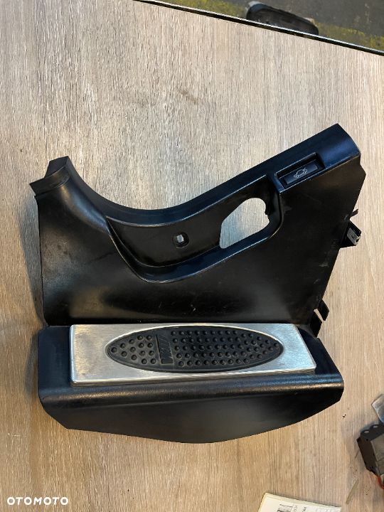 Stopnica podnóżek czarna m pakiet Bmw e39 - 1