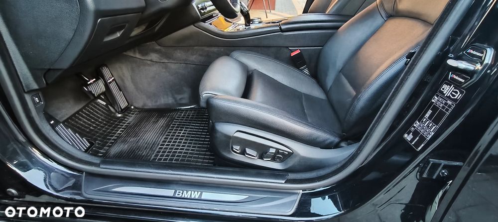 BMW Seria 5 520d xDrive Luxury Line - 18