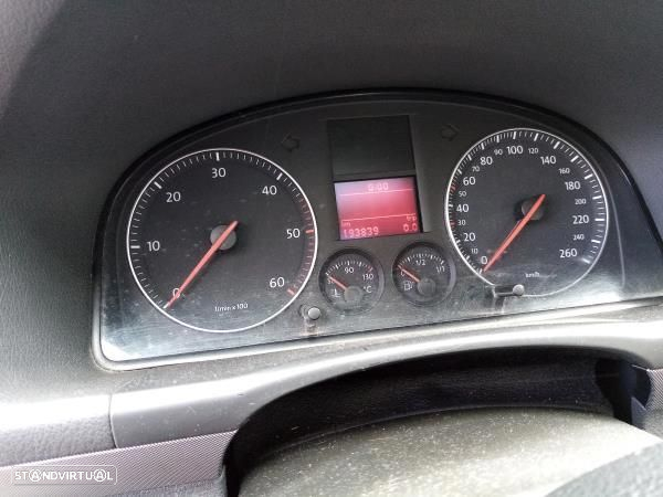 Para peças VOLKSWAGEN Touran (1T) - 7