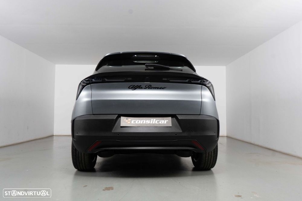 Alfa Romeo Junior 54 kWh Intensa - 5