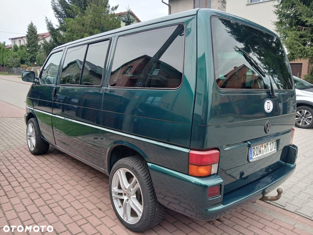 Volkswagen Multivan Standard - 14