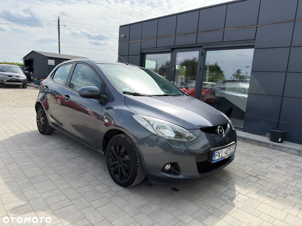 Mazda 2 - 4