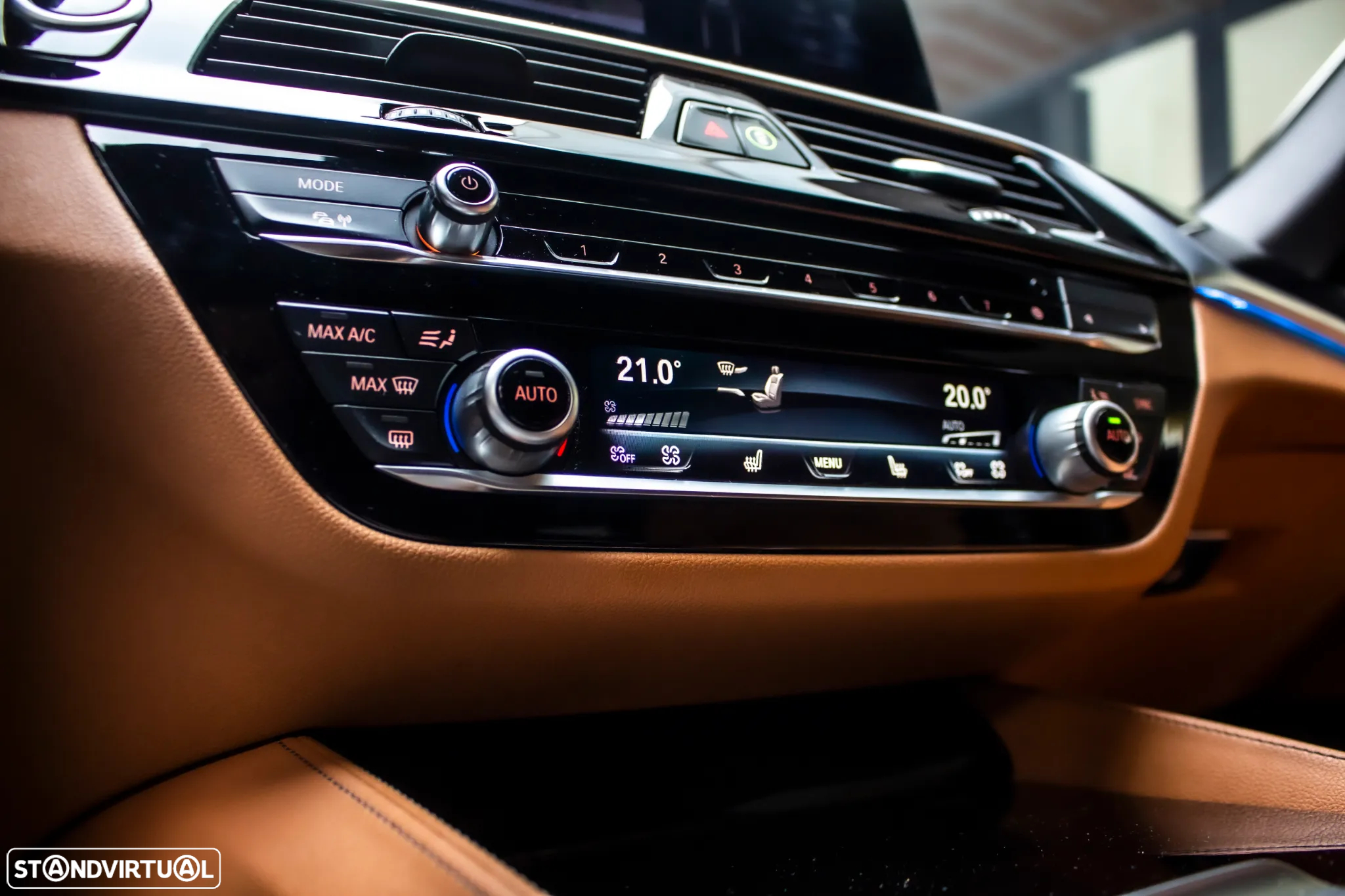 BMW 530 e Pack Desportivo M - 29