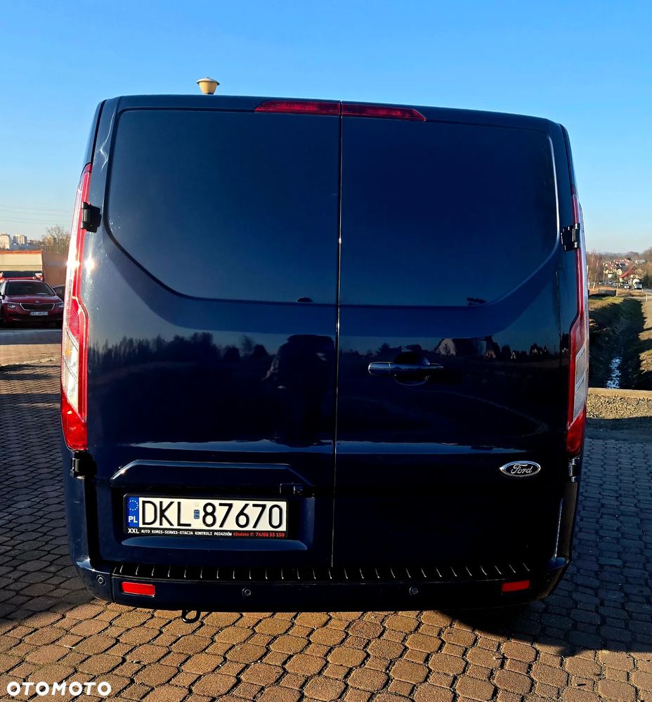 Ford TRANSIT CUSTOM - 7