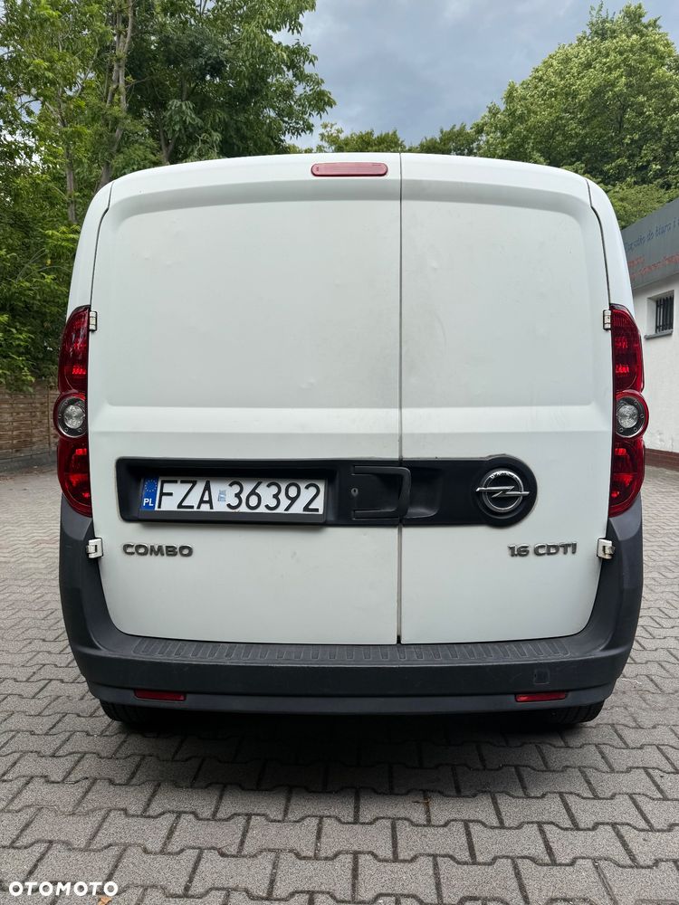 Opel Combo - 8