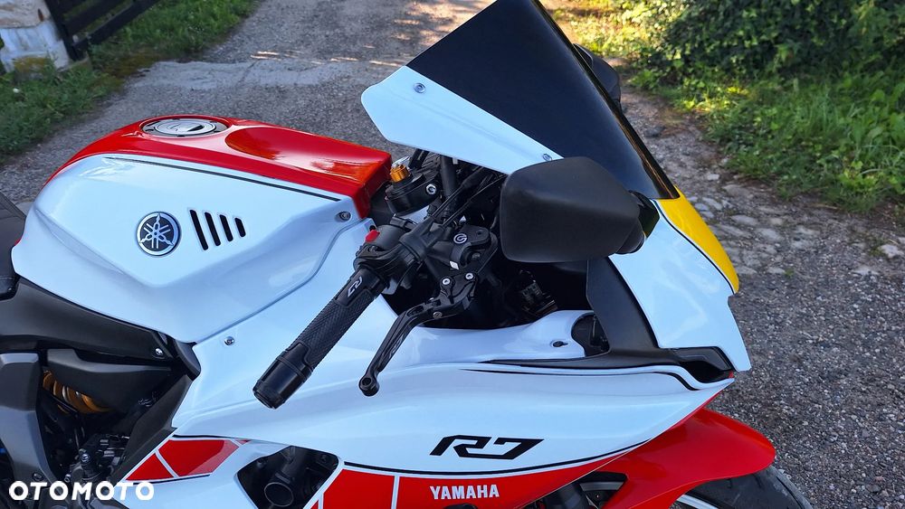 Yamaha R7 - 5
