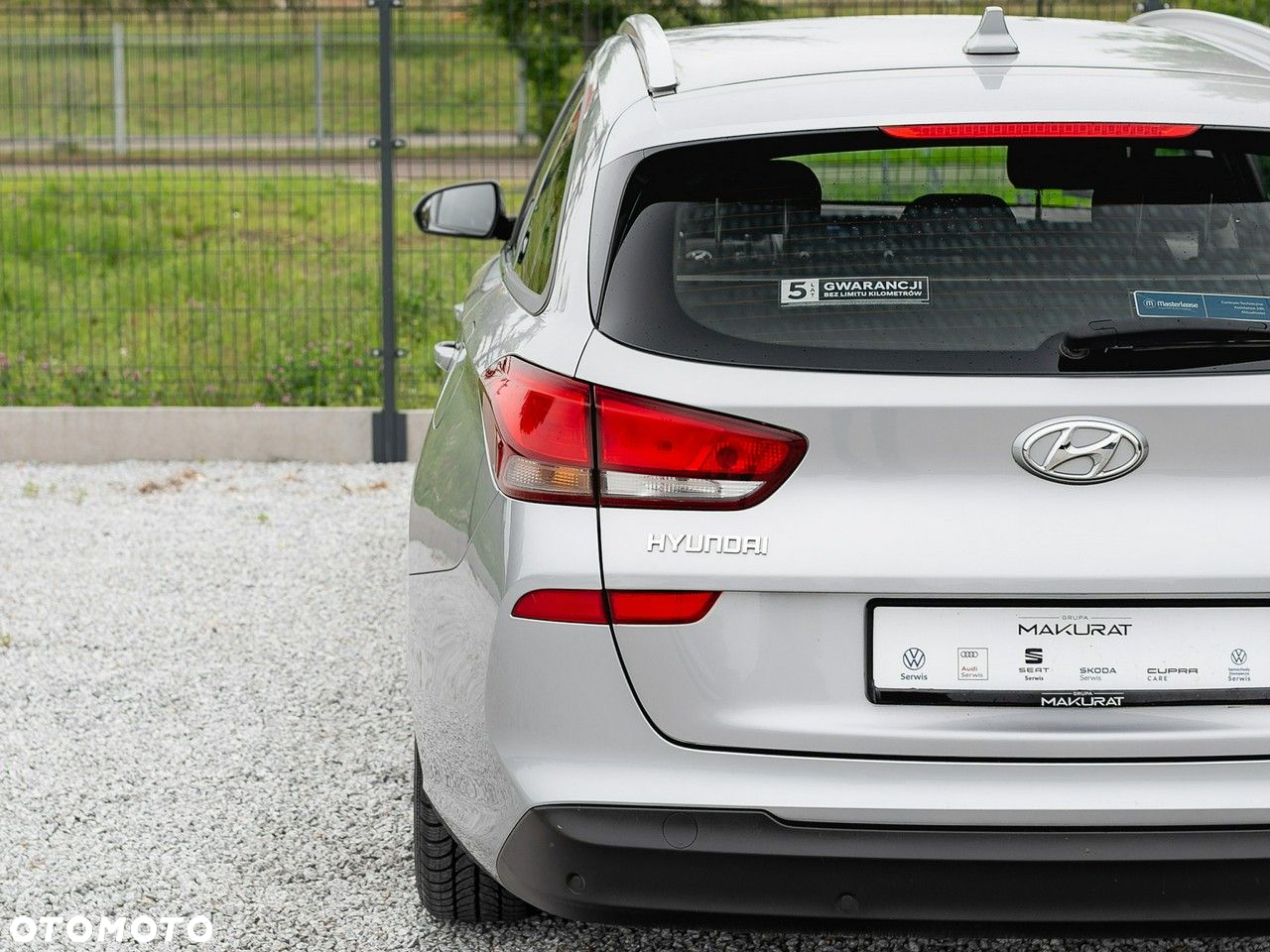Hyundai i30 1.6 D Classic + - 12