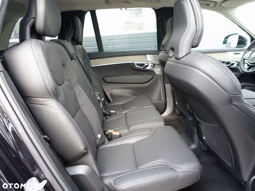 Volvo XC 90 T8 AWD Ultra Bright - 26
