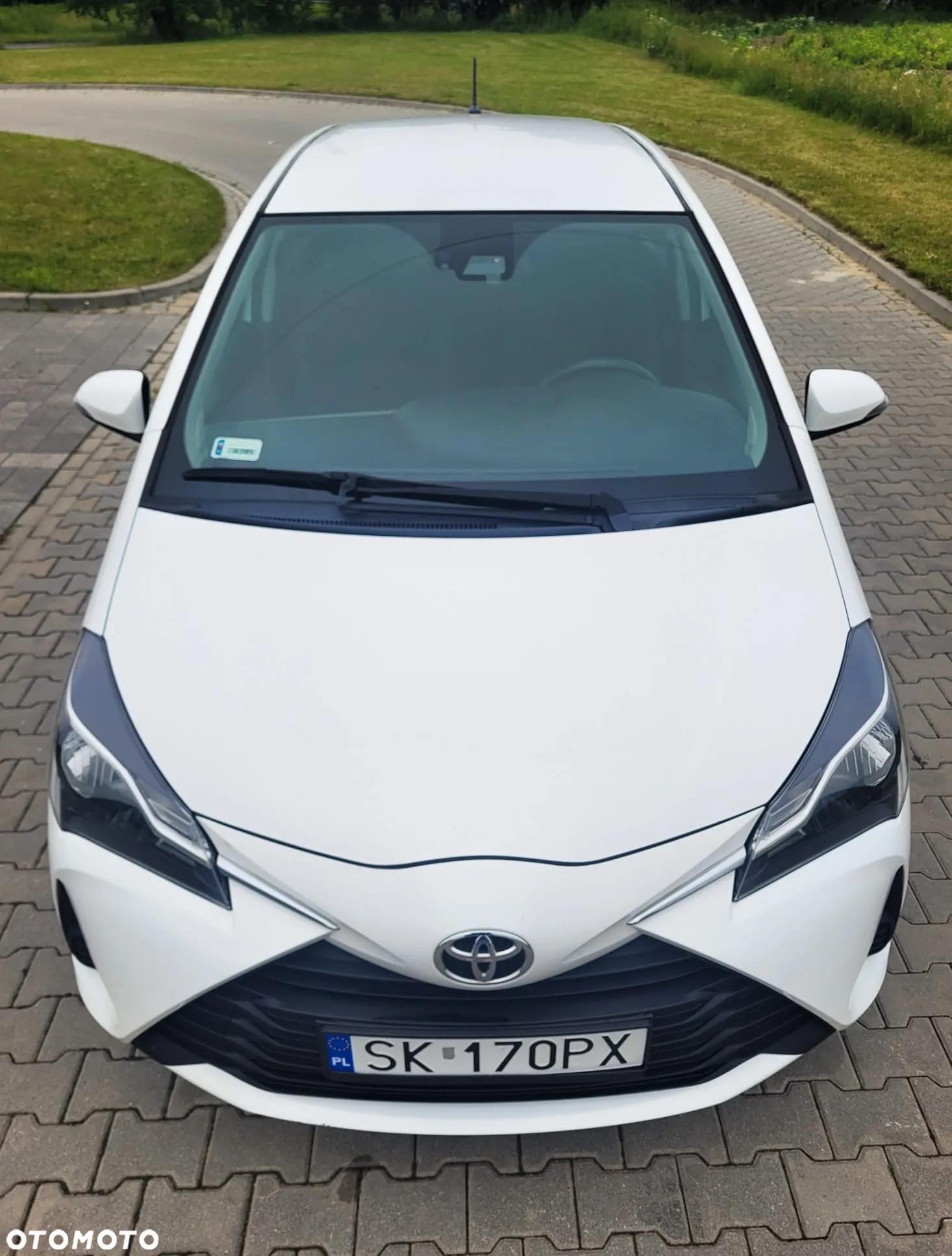 Toyota Yaris 1.0 Active - 8