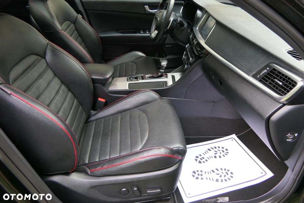 Kia Optima Sportagon 1.6 T-GDI DCT OPF GT Line - 26