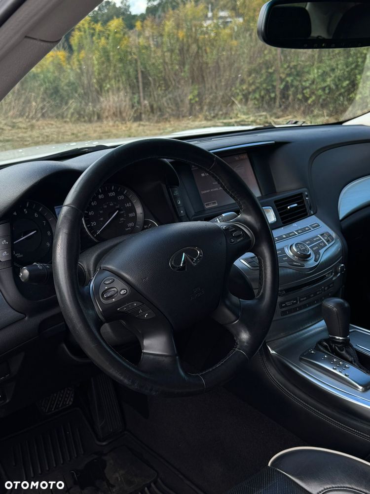 Infiniti Q70 3.7 S Premium - 15