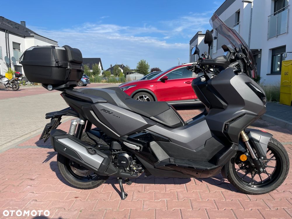 Honda ADV350 - 9
