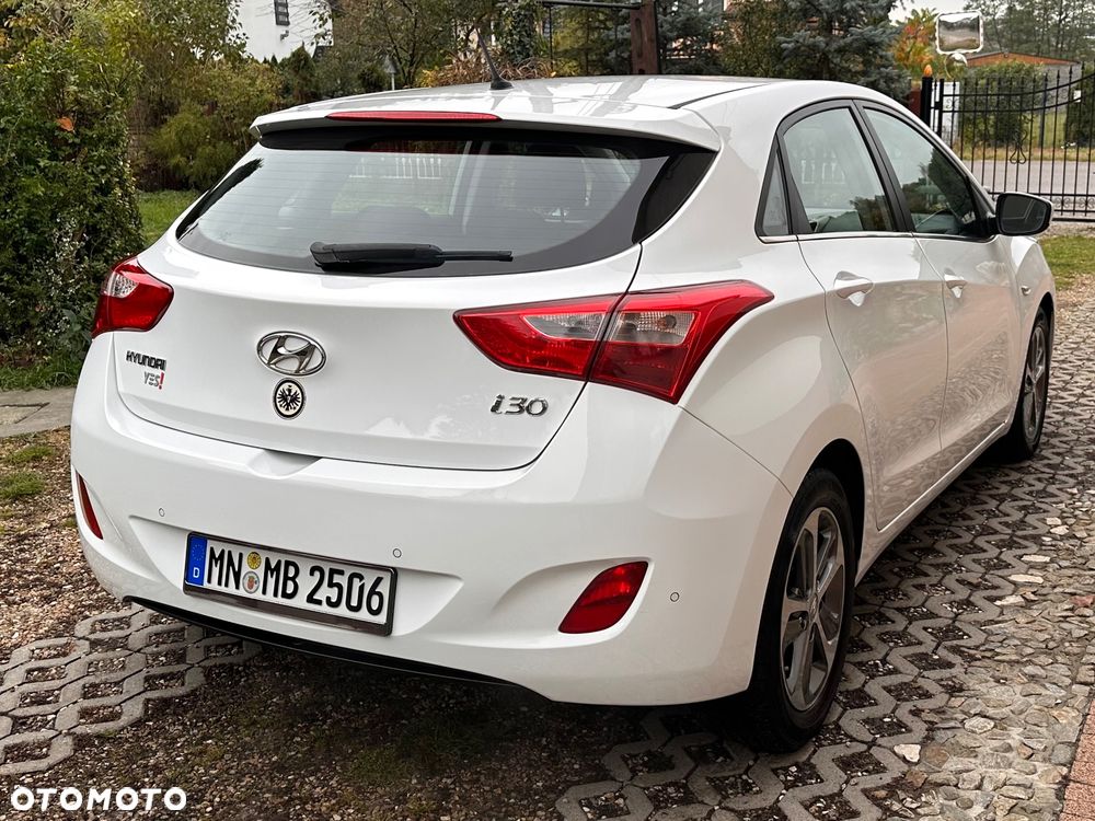 Hyundai i30 1.4 YES - 9