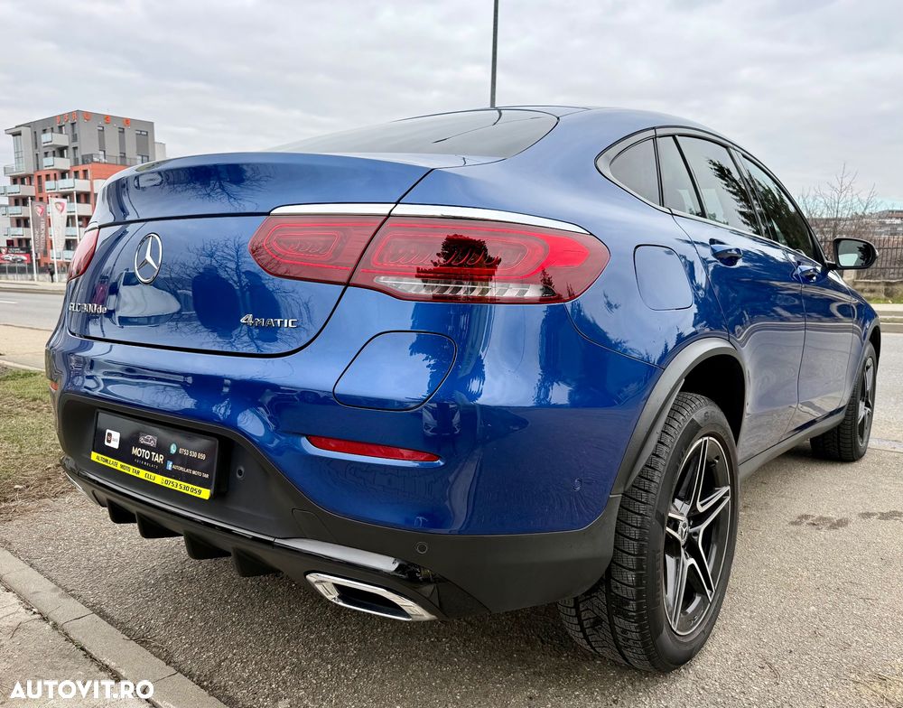 Mercedes-Benz GLC Coupe 300 de 4Matic 9G-TRONIC AMG Line - 3