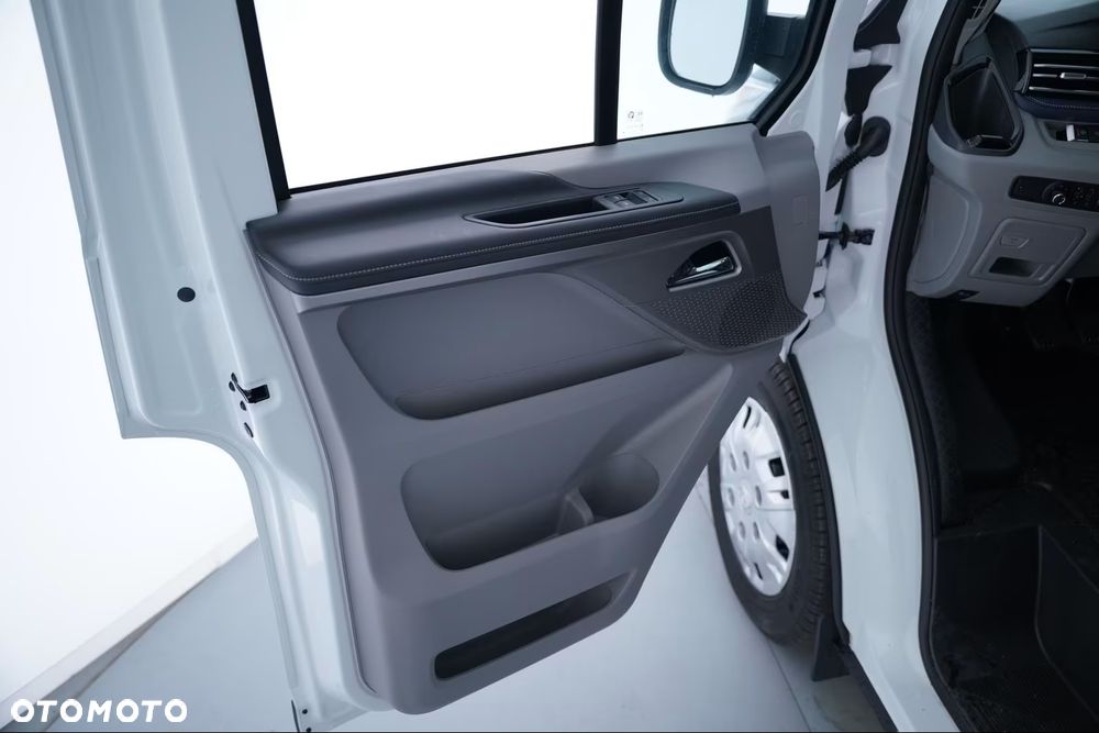 Maxus Deliver 7 L2H1 - 10