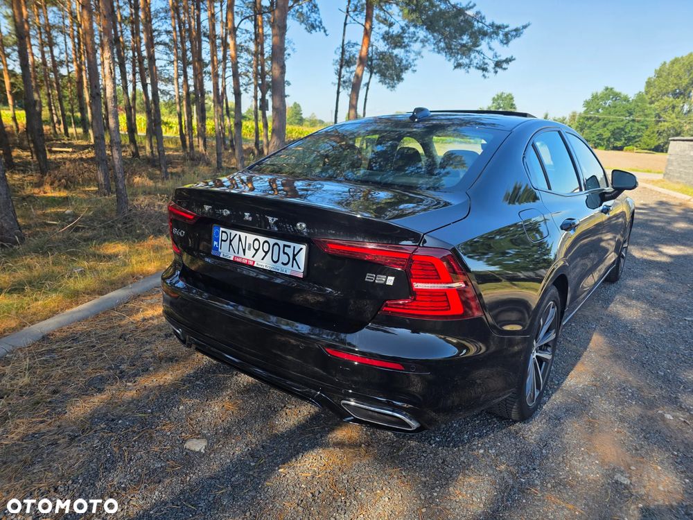 Volvo S60 B5 B AWD R-Design - 9