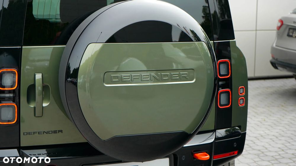 Land Rover Defender 3.0 D350 mHEV X - 10