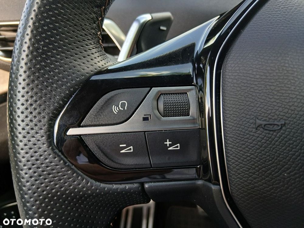 Peugeot 5008 BlueHDi 180 EAT8 GT - 40