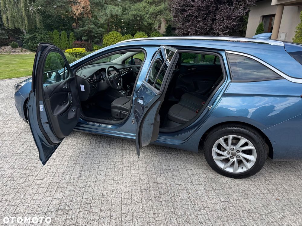 Opel Astra 1.4 Turbo Innovation - 15