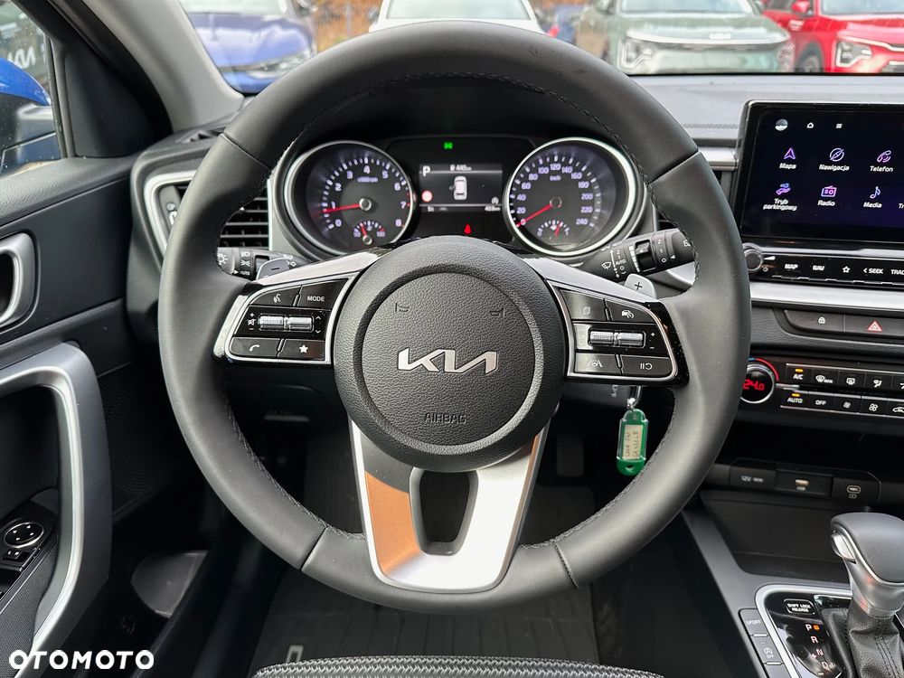 Kia Ceed 1.5 T-GDI M DCT - 17