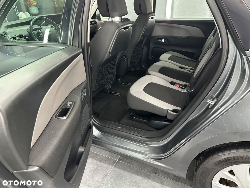 Citroën C4 Picasso - 27