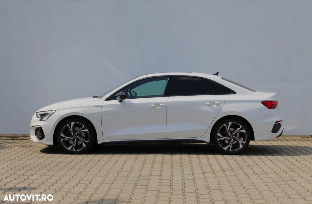 Audi A3 1.5 35 TFSI MHEV S tronic S Line - 2