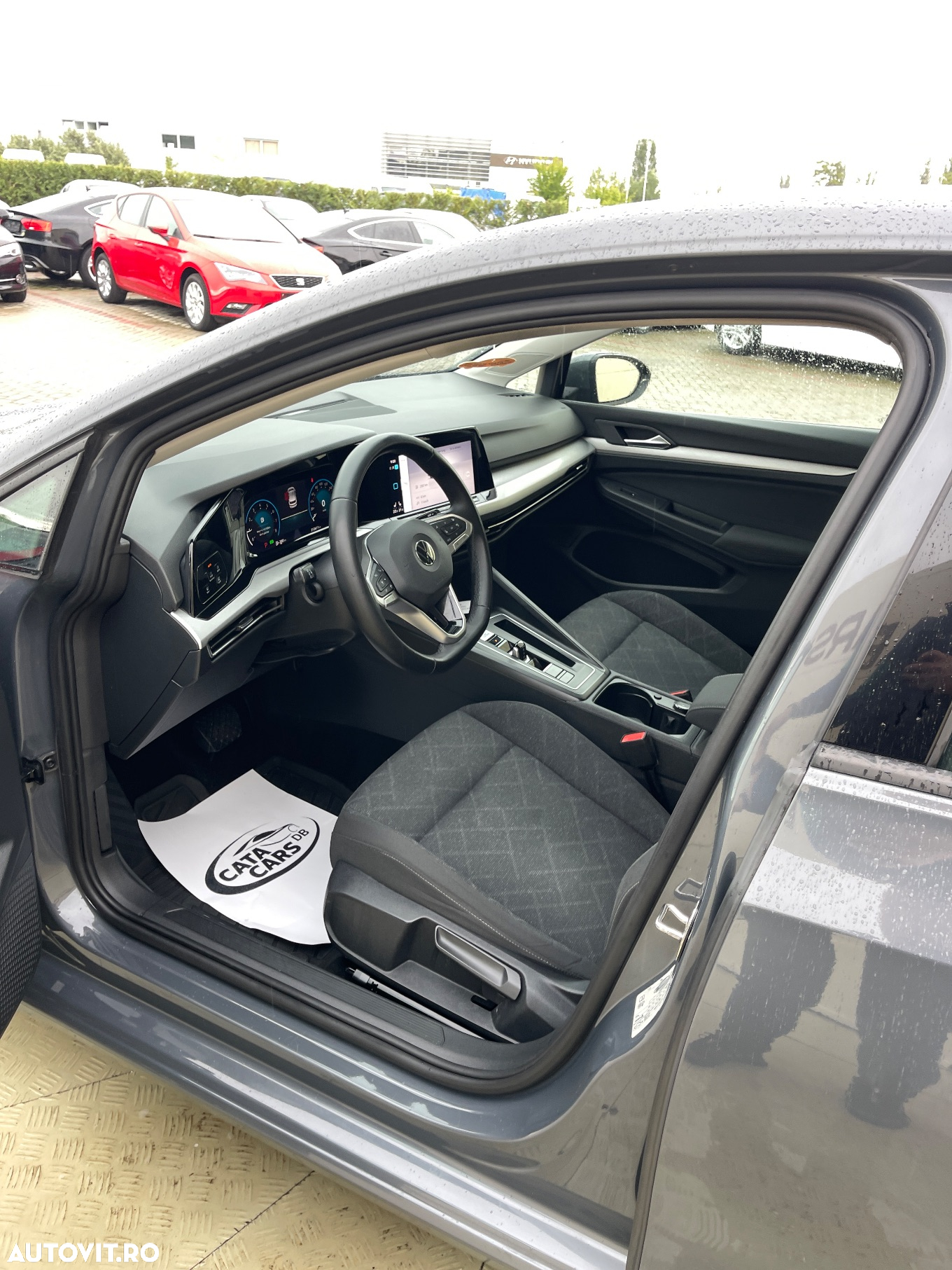 Volkswagen Golf 1.5 eTSI ACT DSG MHEV Life - 6