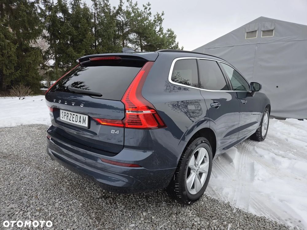 Volvo XC 60 B4 D Geartronic Momentum Pro - 34