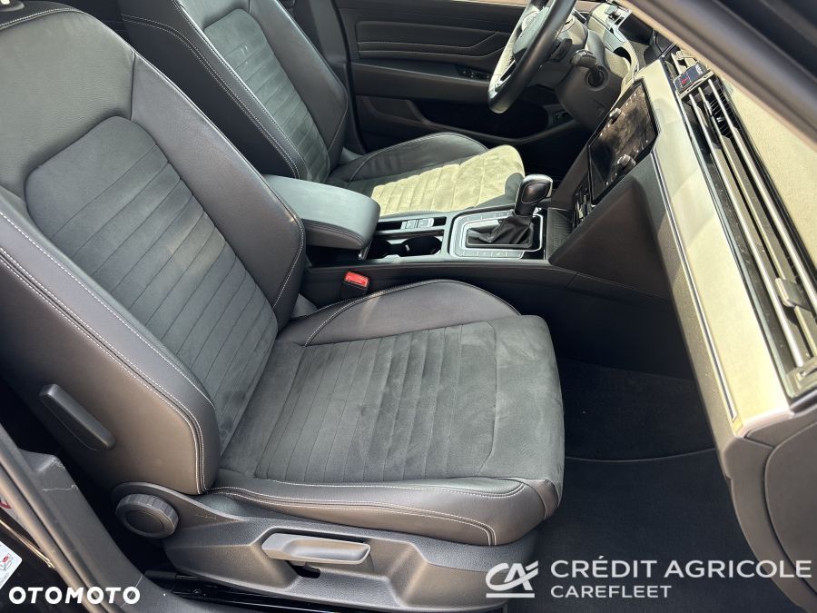 Volkswagen Passat 2.0 TSI Elegance DSG - 19