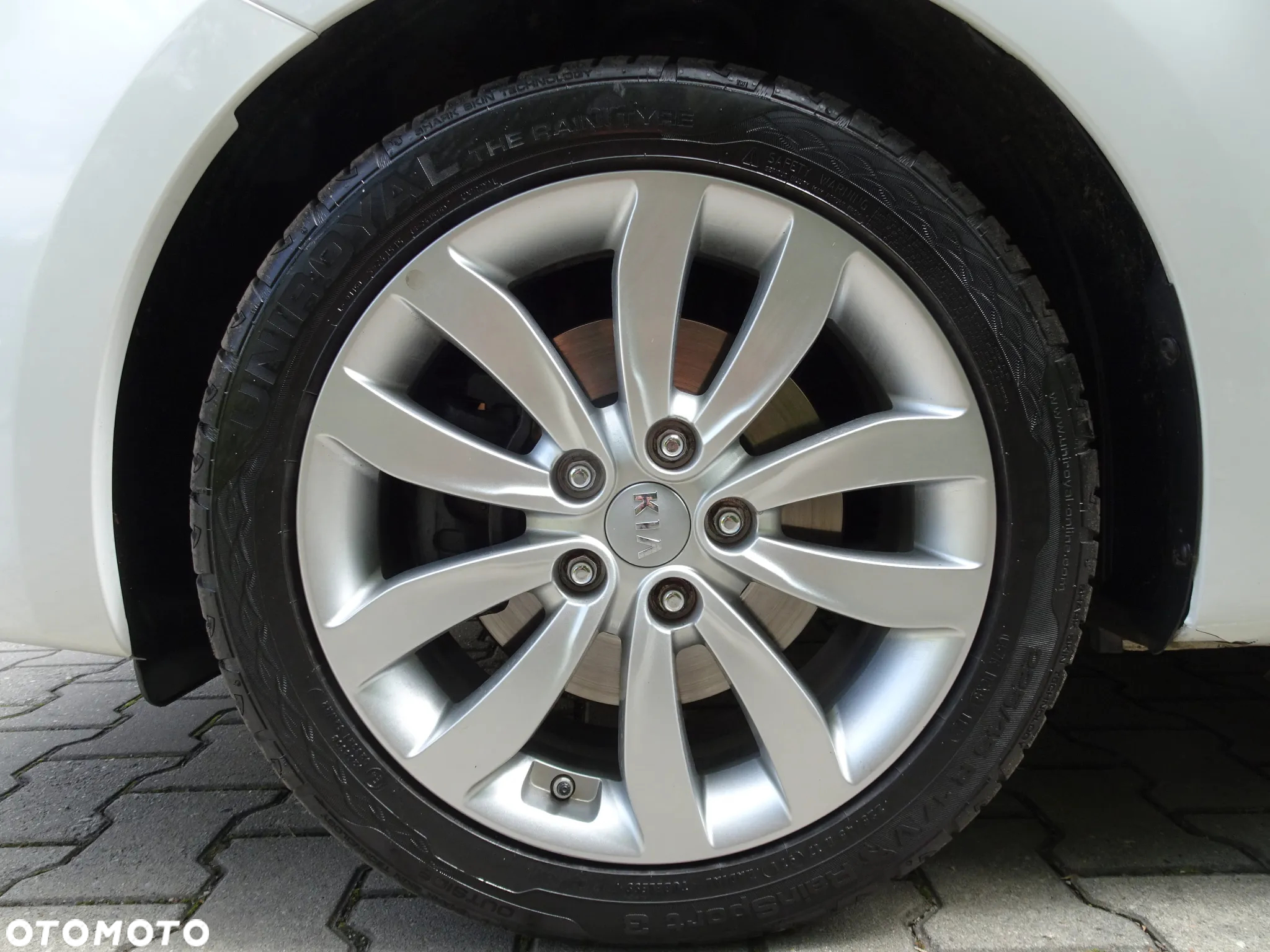Kia Carens 1.6 GDI Business Line 7os EU6 - 19