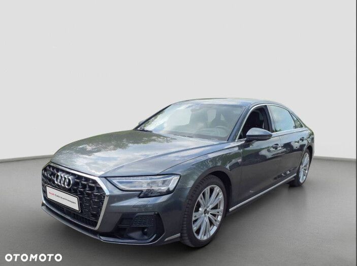 Audi A8 - 12