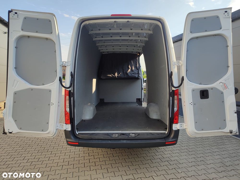 Mercedes-Benz SPRINTER - 6
