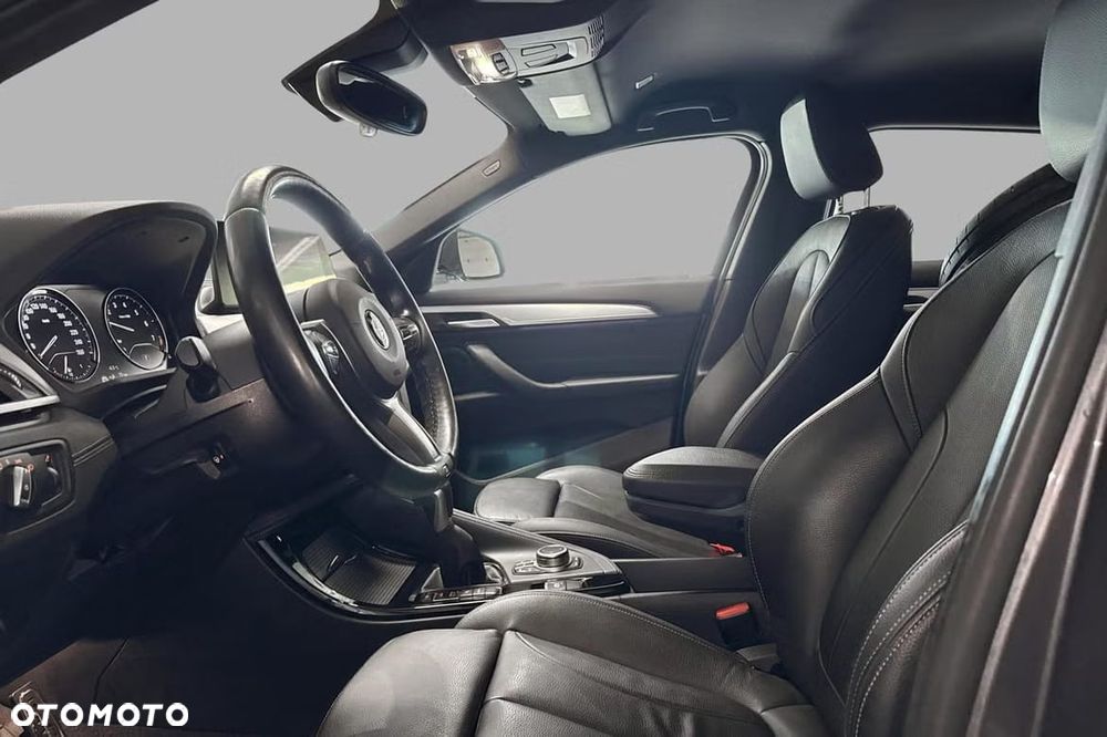 BMW X2 xDrive25e Edition M Mesh - 12