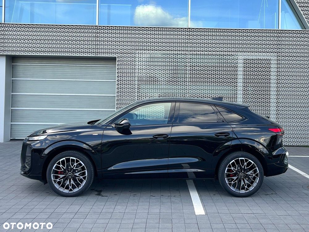 Audi Q3 Sportback - 9