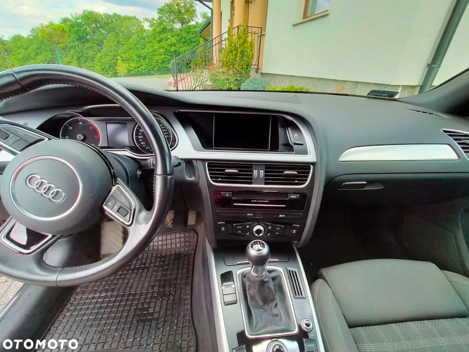 Audi A4 Avant 2.0 TDI - 8