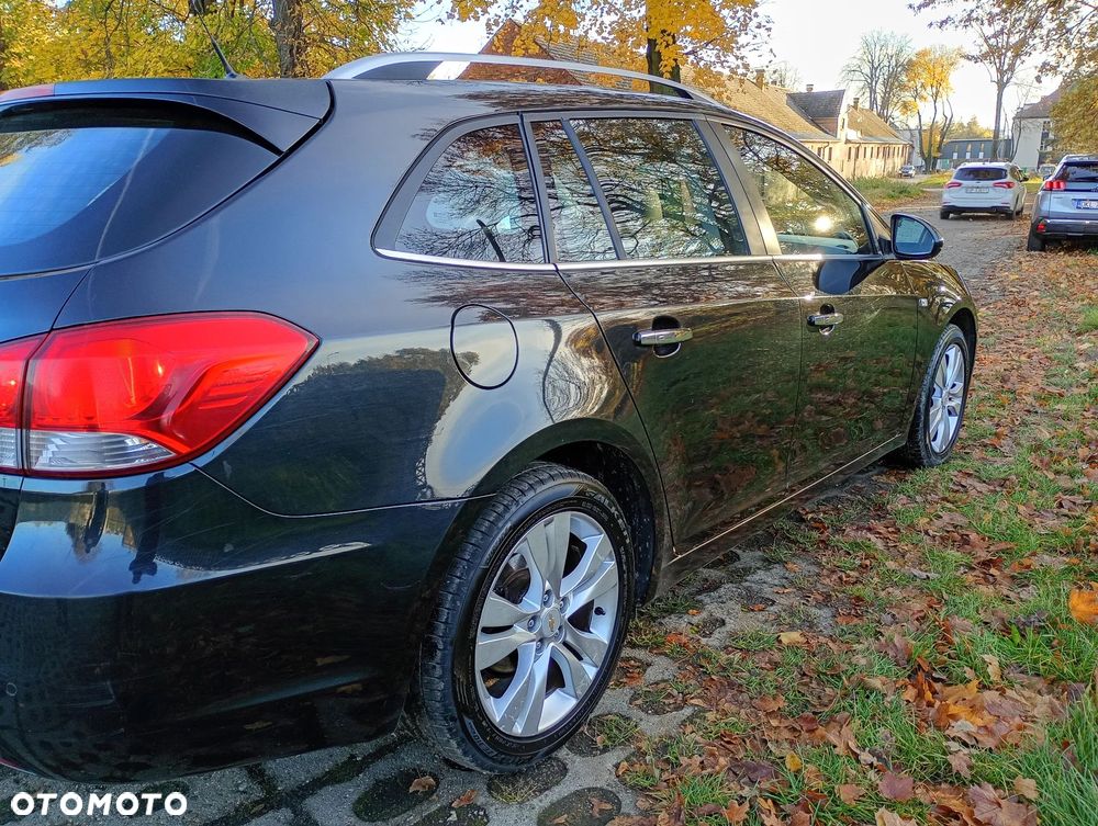 Chevrolet Cruze - 4