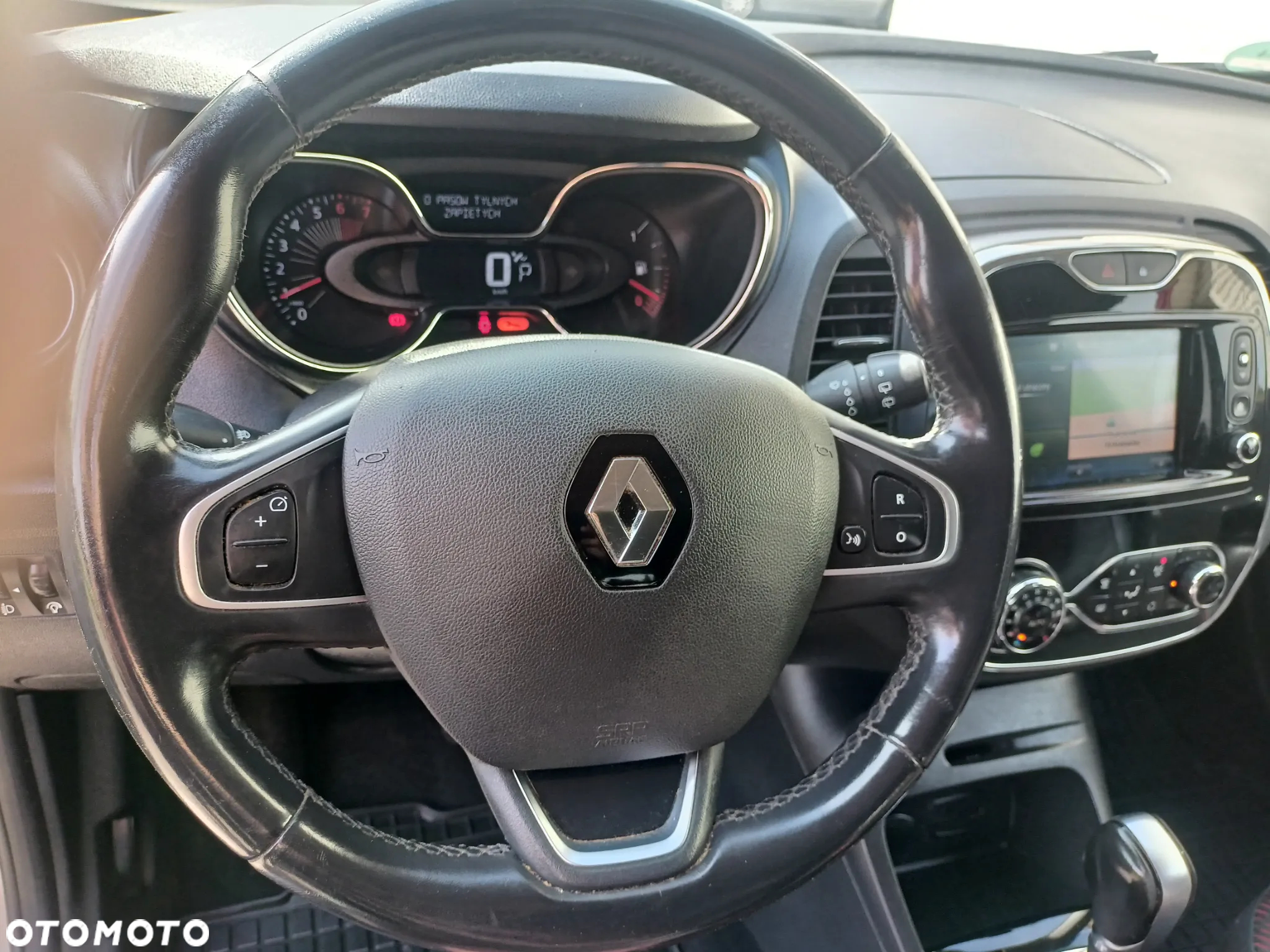 Renault Captur - 11