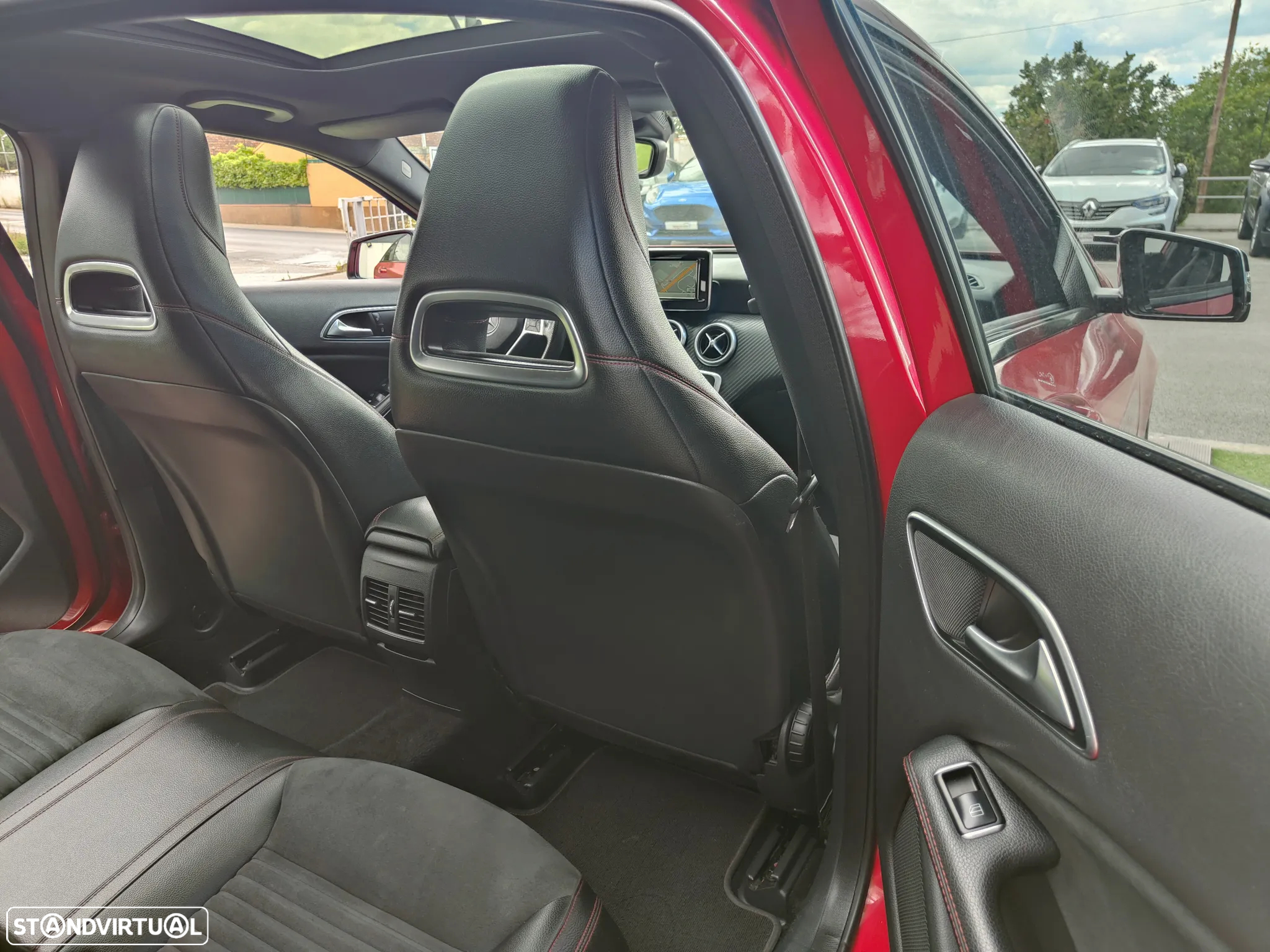Mercedes-Benz A 220 CDi BE AMG Line Aut. - 34