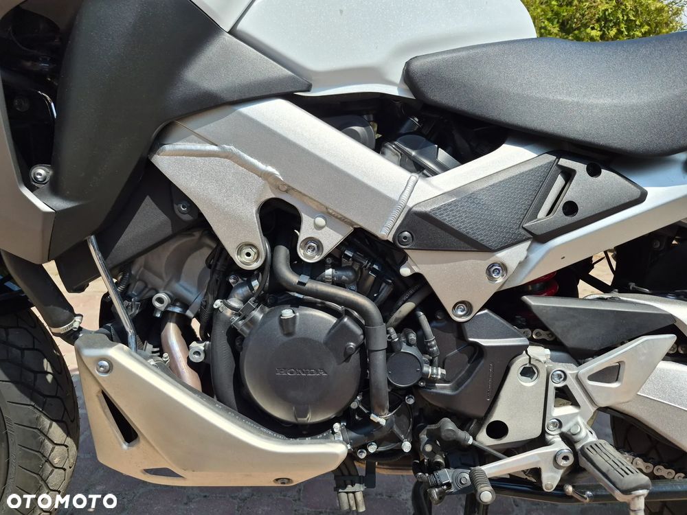 Honda VFR - 6