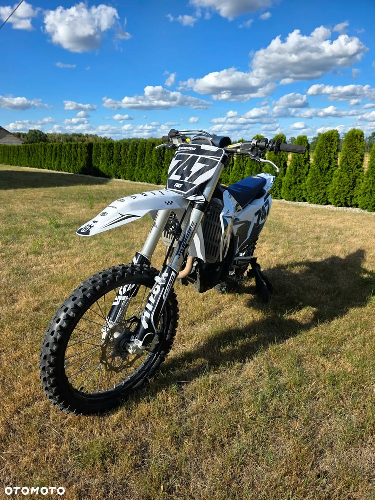 Husqvarna FC