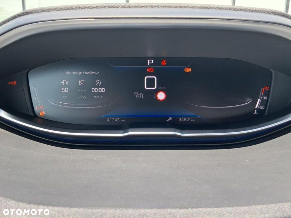 Peugeot 5008 - 24