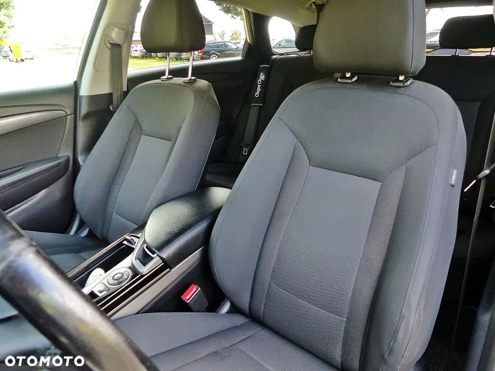 Hyundai i40 Kombi blue 1.7 CRDi Style - 21