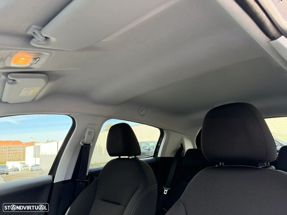 Peugeot 208 1.4 HDi SE Style - 37