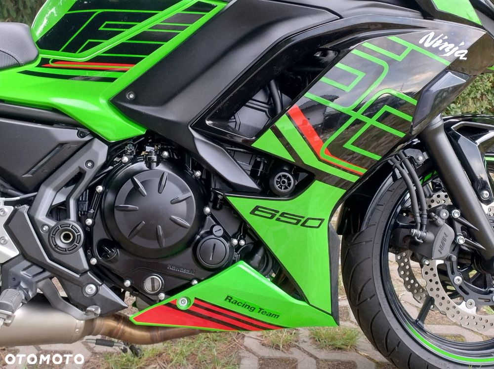 Kawasaki Ninja - 4