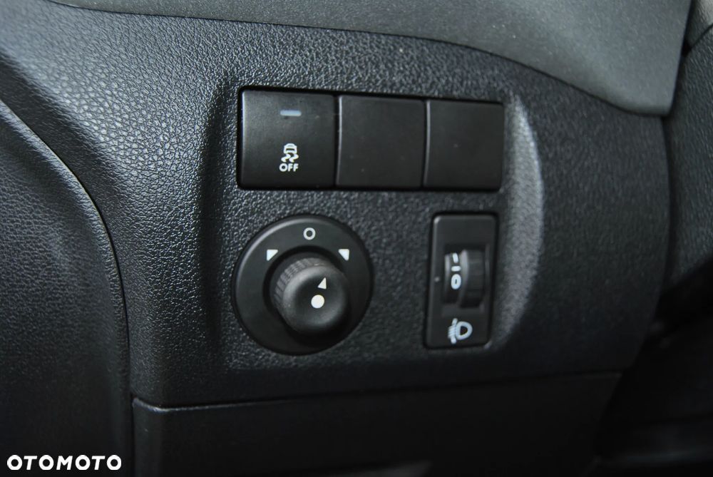 Peugeot Partner 1.6 BlueHDi Active - 23