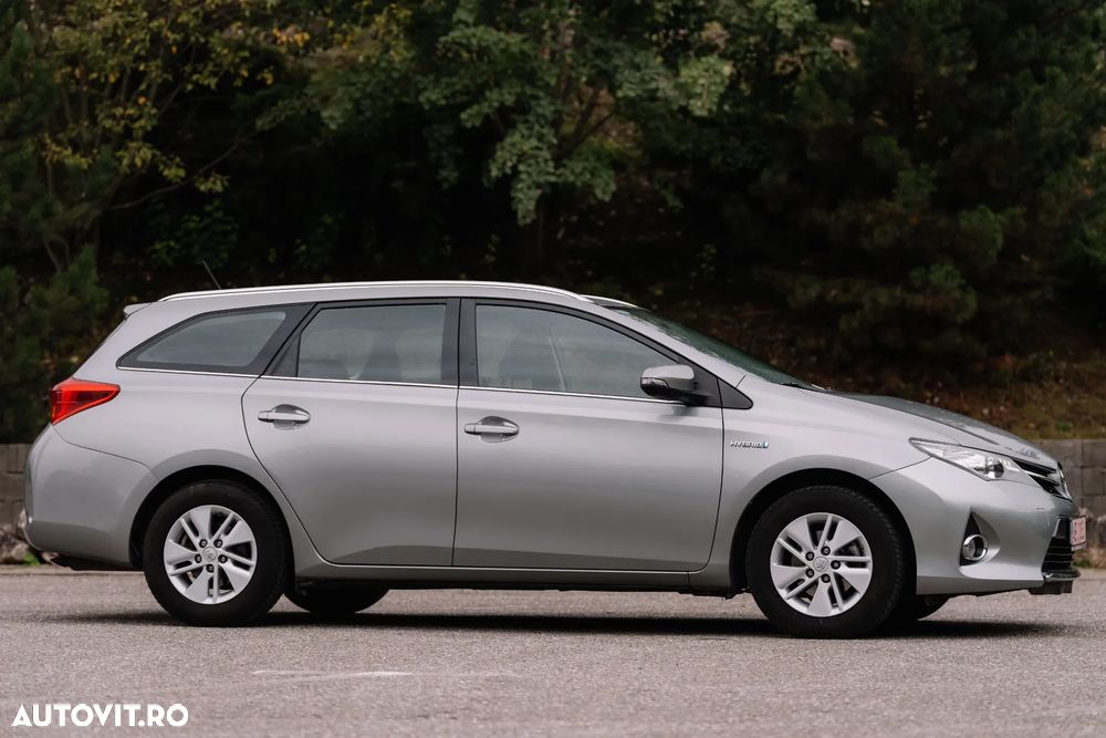 Toyota Auris - 22