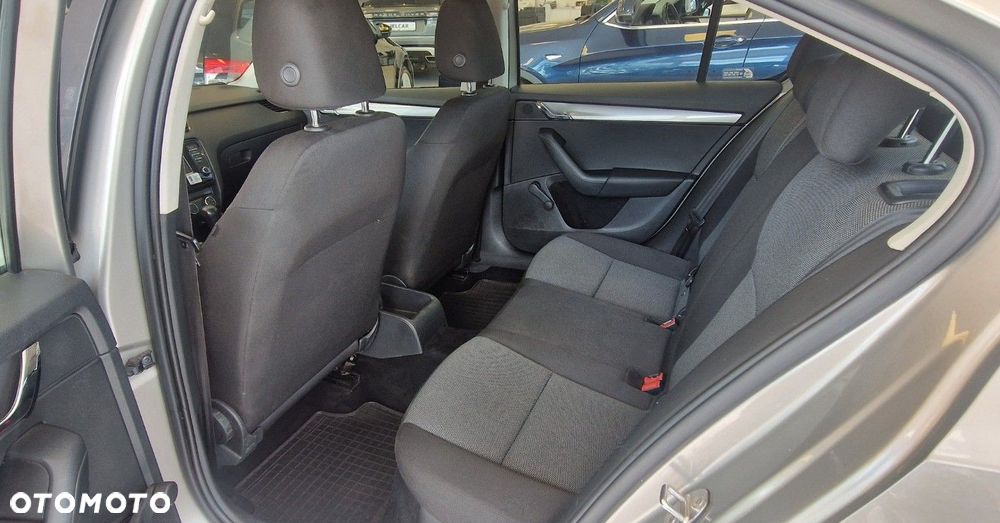Skoda Octavia 1.6 TDI Edition - 12