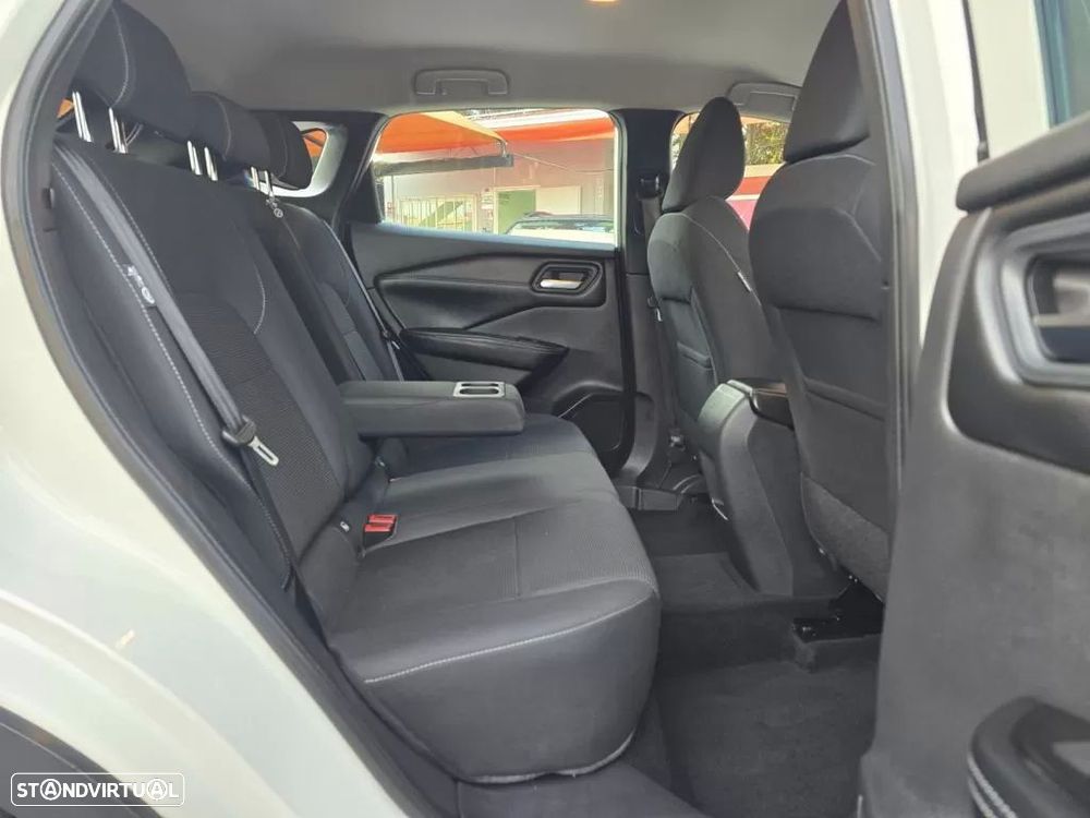 Nissan Qashqai 1.3 DIG-T Business Edition - 20