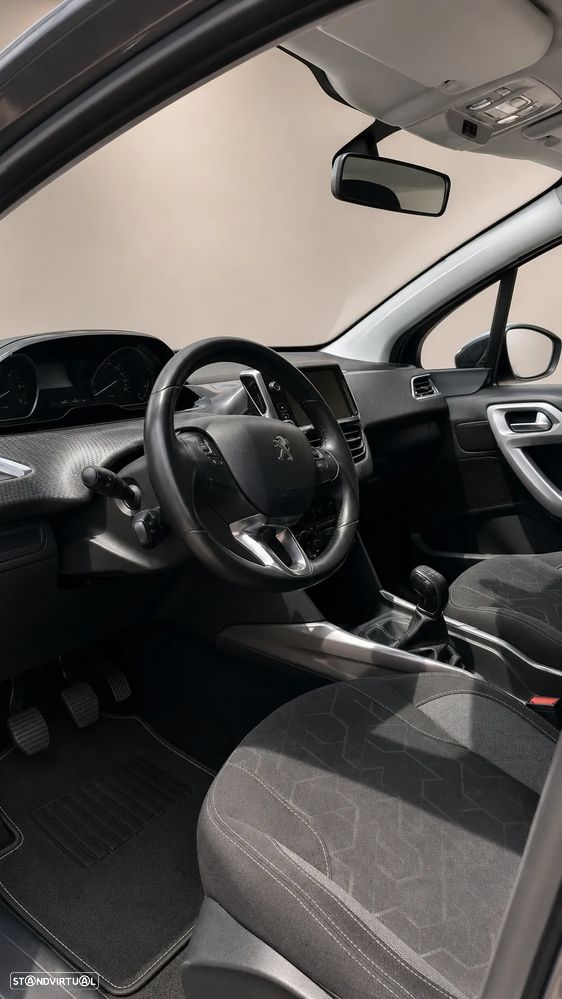 Peugeot 2008 - 4