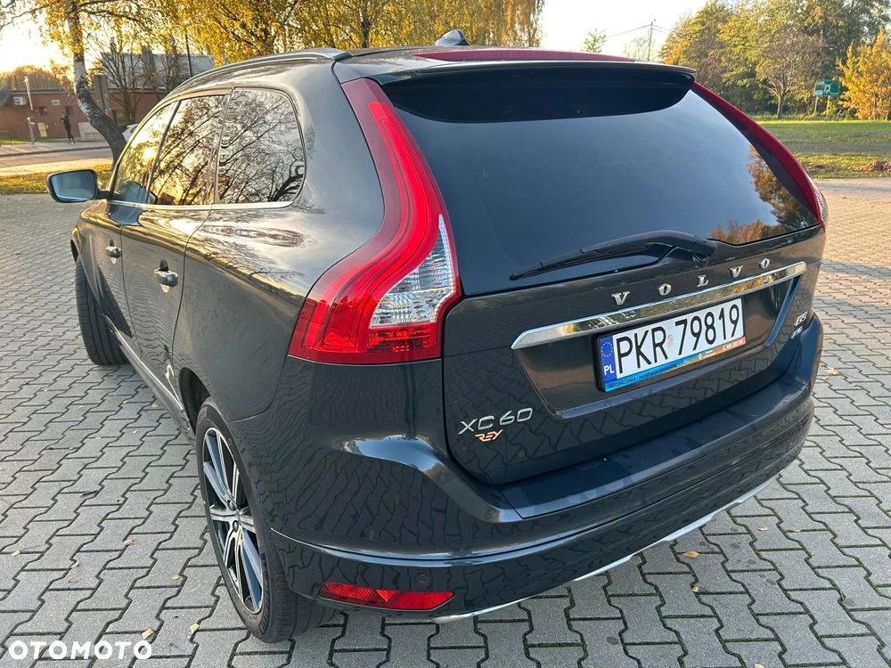 Volvo XC 60 D5 AWD Summum - 8